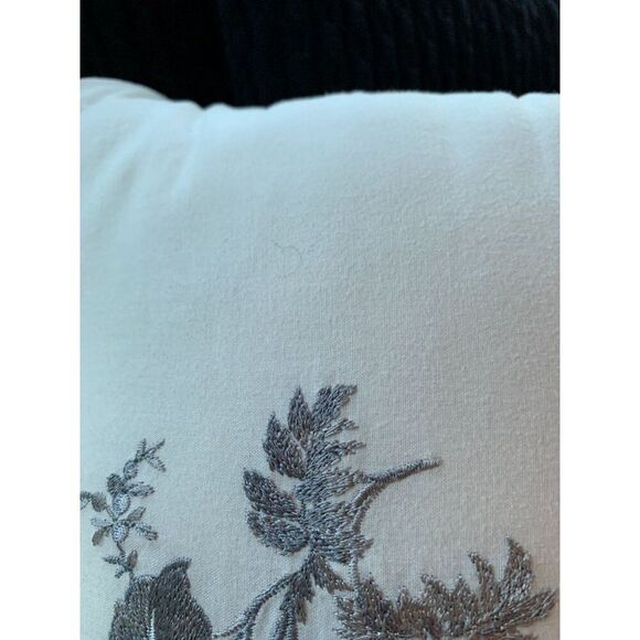 Laura Ashley Decorative Pillow Set‎ Of 2 Stripe & Floral Design Cotton Polyester - Picture 10 of 11